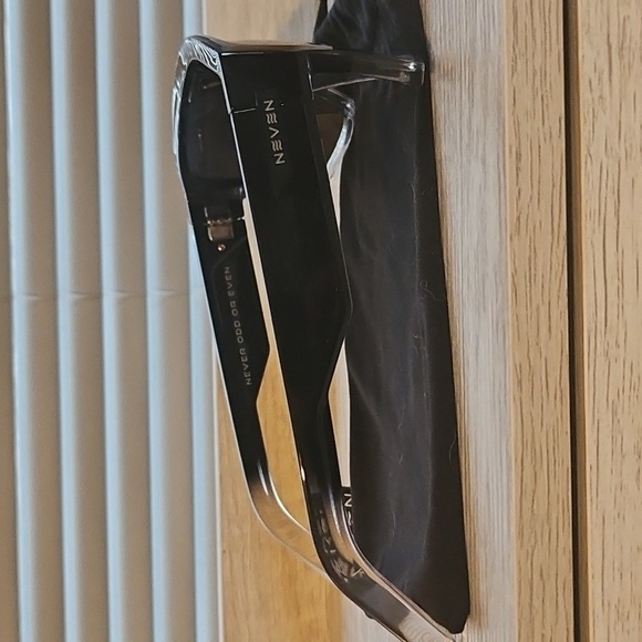 Neven Slater Inlet Sunglasses - Picture 6 of 6